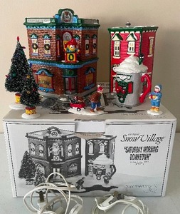 lot 8 image: Retired Dept. 56 Original Snow Village Saturday Morning Downtown Set of 8 Complete Set with Original Box