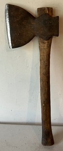 lot 74 image: Vintage Antique Broad Head Carpentry Axe