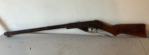 lot 93 image: Red Ryder Corbine Daisy Gun Model 1938B Non Working