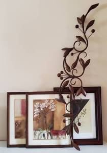 lot 126 image: Wall Art Lot