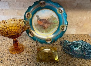 lot 136 image: Amber and Peacock Blue Glassware and Pheasant Plate