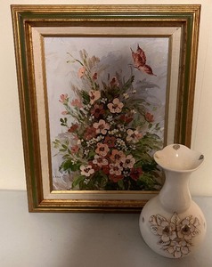 lot 160 image: Framed Floral  Artwork  17 x 21 and Vase