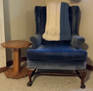 lot 213 image: Blue Upholstered Wing Back Chair with Table