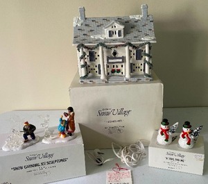 lot 224 image: Dept. 56 The Original Snow Village Cumberland and Snow Carnival Ice Sculptures with A Tree for Me