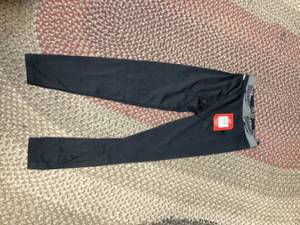 lot 31 image: Milwaukee Mens Small Black Workskin Thermal Underwear Base Layer Pants Customer Returns See Pictures