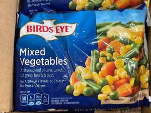 lot 23 image: Birds Eye Classic Mixed Vegetables - 12 Bags of 16 oz Each