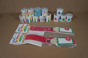 lot 40 image: Back To School Classroom Dcor