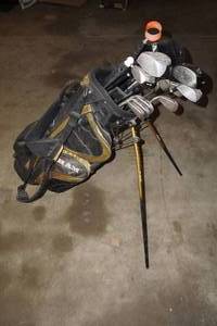 lot 56 image: RAM RH Golf Club Set with Bag