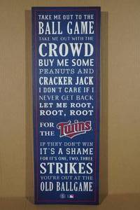 lot 62 image: Minnesota Twins Canvas Sign