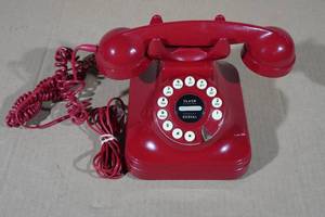 lot 91 image: Vintage Style Push Button Phone with Cords