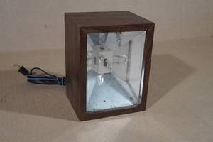lot 105 image: Realistic Xenon Strobe Light