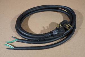 lot 120 image: 2 Cord Assemblies