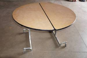 lot 145 image: 4 Folding Table on Wheels