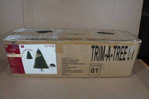 lot 155 image: Holiday Living 6.5 Pre-Lit Christmas Pine Tree