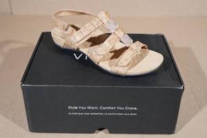 lot 174 image: Vionic Bella Cork Sandals -Size 9