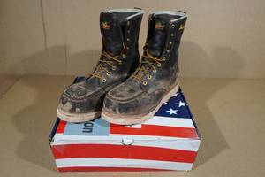 lot 181 image: Thorogood Mens 8 Work Boots -Size 10.5