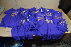 lot 218 image: Assorted Sizes of Keep Er Movin T-Shirts