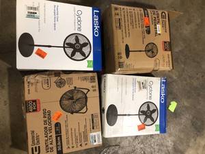 lot 46 image: Lot of Assorted Fans Various Models and Conditions  Customer Returns See Pictures