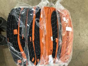lot 22 image: 72 in. x 40 in. Moving Blankets (24-Pack) Customer Returns See Pictures