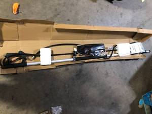 lot 40 image: VEVOR Telescoping Pressure Washer Wand 4000 PSI 8-18 ft Extendable Power Cleaning Tools with Strap Belt and 5 Nozzle Tips     Customer Returns See Pictures