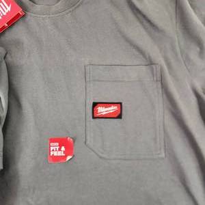 lot 73 image: Lot Of Two Milwaukee Gray Short Sleeve T-Shirts Size XL