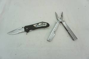 Multi tool and knife