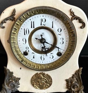 lot 65 image: Antique F. Kroeber Cast Iron Mantle Clock