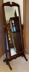 lot 242 image: Adjustable Wood Framed Floor  Wardrobe Mirror