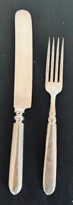 lot 279 image: Vintage Flatware