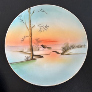 lot 295 image: Lovely Vintage Plates by Nippon and Meito