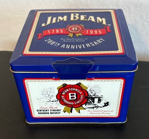 lot 318 image: Playing Cards and Jim Bean Poker Set