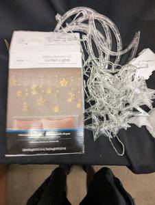lot 26 image: ms 1 - Lot of LED Curtain Lights, Light Bulbs and Shower Head