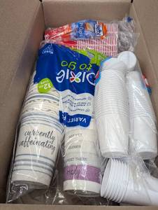 lot 34 image: back room pallet - Mixed Lot of Disposable Cups - Hefty, Dixie, Variety Pack