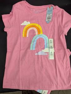 lot 127 image: t shirt cart - Lot of 6 Cat & Jack Pink T-Shirts with Rainbow Design - Size M