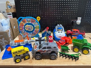 lot 46 image: Childrens Toys, Some Vintage