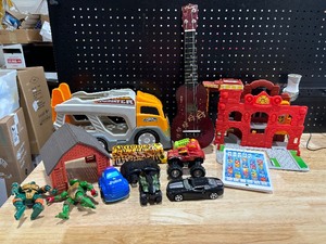 lot 49 image: Variety of Childrens Toys