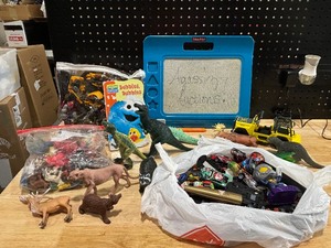 lot 52 image: Variety of Childrens Toys