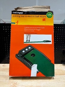 lot 56 image: Putting Mat with Electric Ball Return