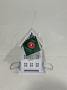 Farmhouse Bird Feeder