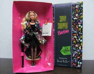 Mint in Box Bloomingdales Limited Edition SAVVY SHOPPER Barbie