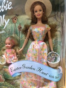 Mint in Box Barbie &amp Kelly EASTER GARDEN HUNT Dolls Gift Set