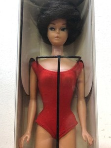 Mint in Box 196364 Bubble Cut Barbie w Stand