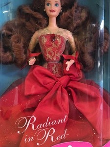 Mint in Box Toys R Us Special Edition RADIANT IN RED Barbie