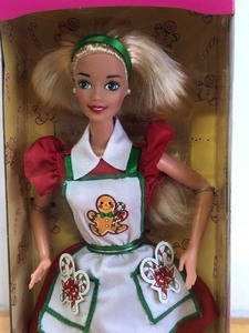 Mint in Box Special Edition HOLIDAY TREATS Barbie