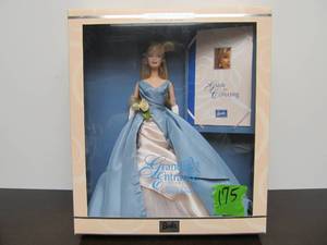 Mint in Box Barbie Collectibles GRAND ENTRANCE Barbie by Carter Bryant