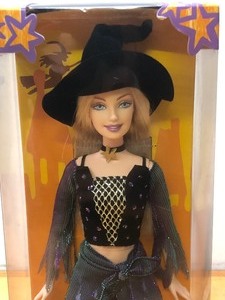 Mint in Box HALLOWEEN STAR -ESTRELLA De HALLOWEEN Barbie
