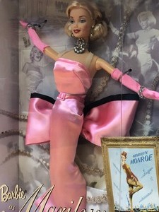 Mint in Box Hollywood Legends Collection Gentlemen Prefer Blondes MARILYN Barbie&nbsp