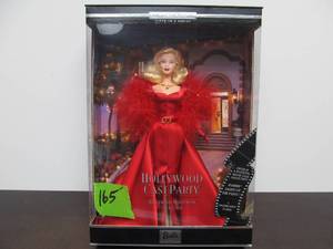 Mint in Box Hollywood Movie Star Collection HOLLYWOOD CAST PARTY Barbie