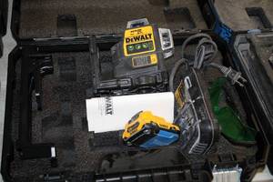 lot 26 image: DeWalt 12V 360 Degree Green Beam Cross Line Laser TN360DB with Battery, Charger, Case, Accessories