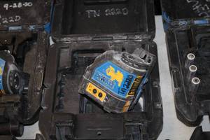 lot 102 image: DeWalt 4.5V Laser Chalk Line Generator DW088CG with Case